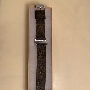Louis Vuitton Apple smart watch band